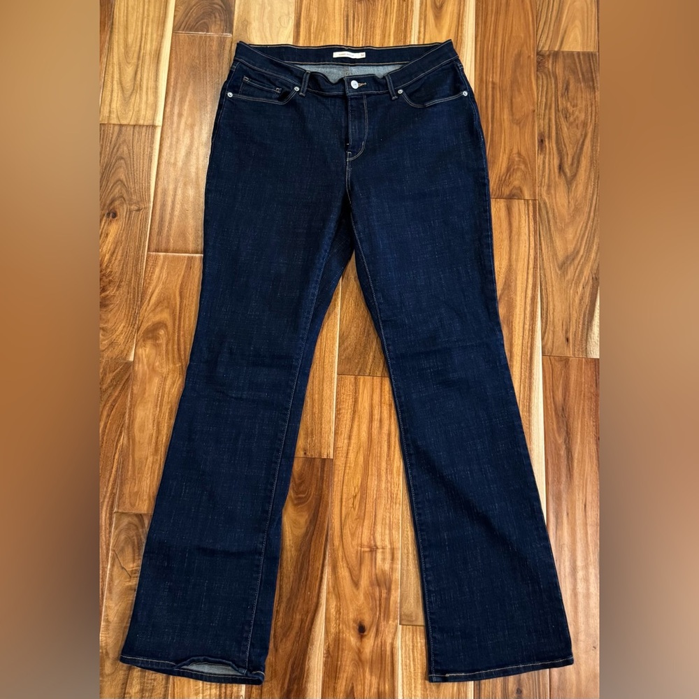 Levi Classic Dark Blue Women's Jeans 32
